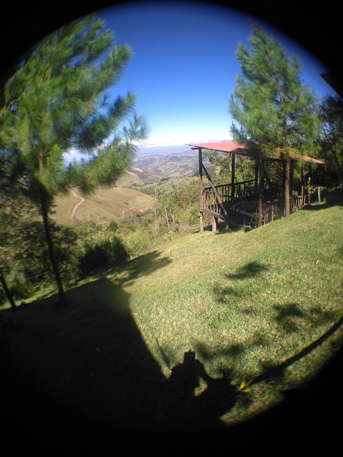 Cabanas Don Camilo Albergue De Montana Cabecera de Canas Buitenkant foto