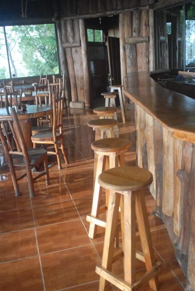 Cabanas Don Camilo Albergue De Montana Cabecera de Canas Buitenkant foto