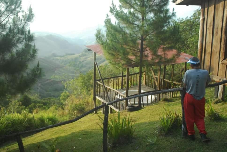 Cabanas Don Camilo Albergue De Montana Cabecera de Canas Buitenkant foto